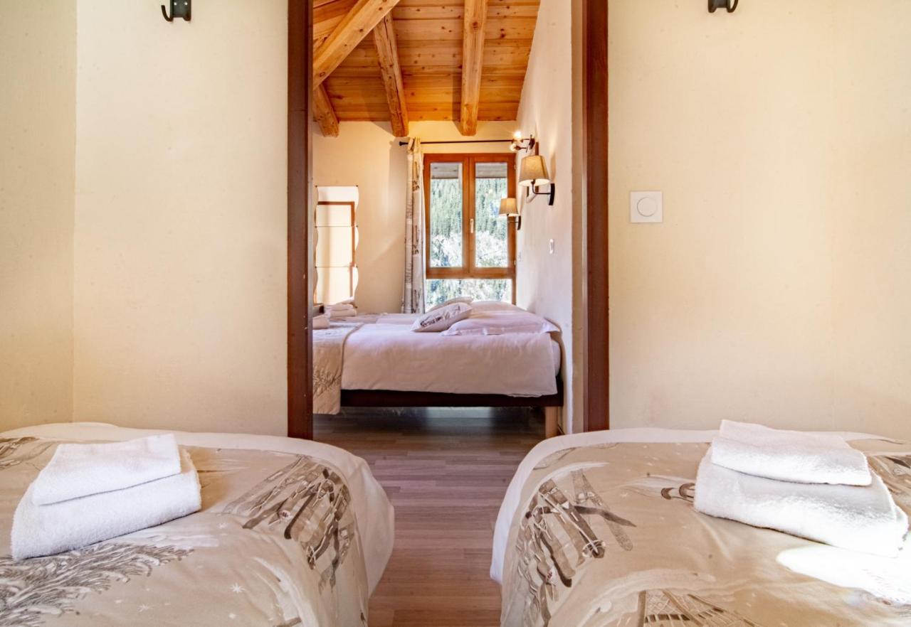 Chalet Hotel La Tarine Пезе-Нанкруа Экстерьер фото