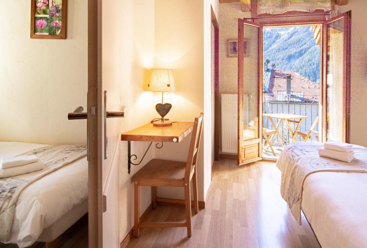 Chalet Hotel La Tarine Пезе-Нанкруа Экстерьер фото