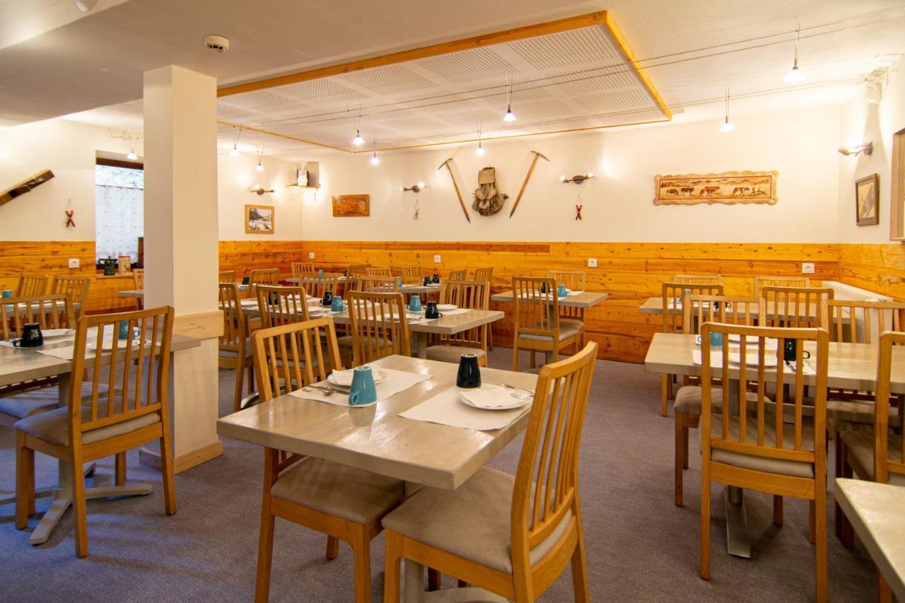 Chalet Hotel La Tarine Пезе-Нанкруа Экстерьер фото