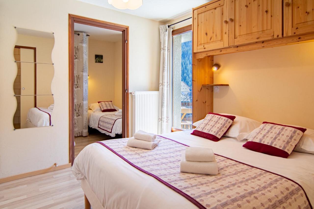 Chalet Hotel La Tarine Пезе-Нанкруа Экстерьер фото